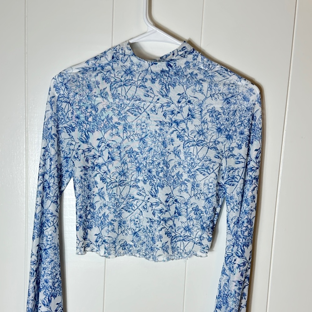 SHEIN Blue Floral Long Sleeve Blouse